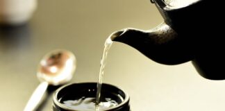 Jak się robi zupę kartoflankę?