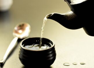 Jak się robi zupę kartoflankę?